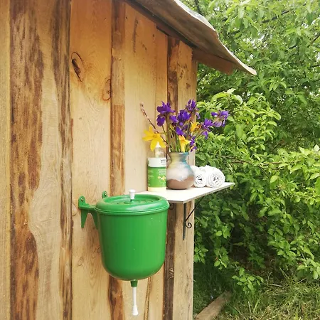 Red Era Glamping * Vilnius
