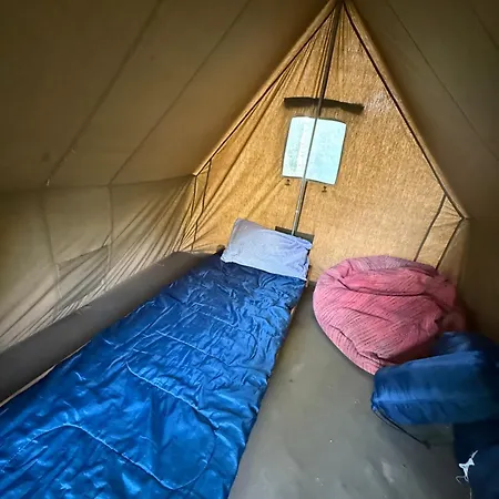 Red Era Glamping